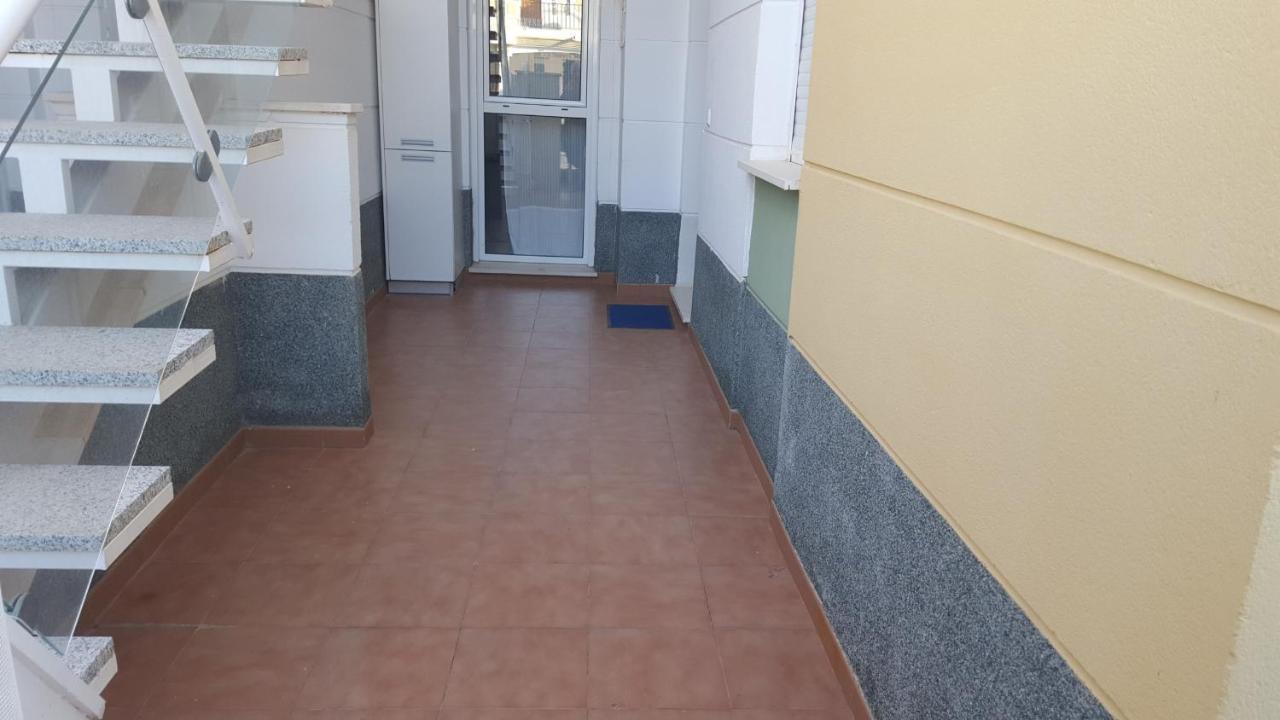 Apartamento En Vera A 300 M De La Playa, Con Patio Y Salida Directa A Calle Dış mekan fotoğraf